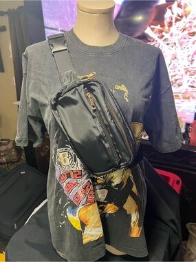 Black Crossbody Sling Bag with Gold Zipper - Unbranded